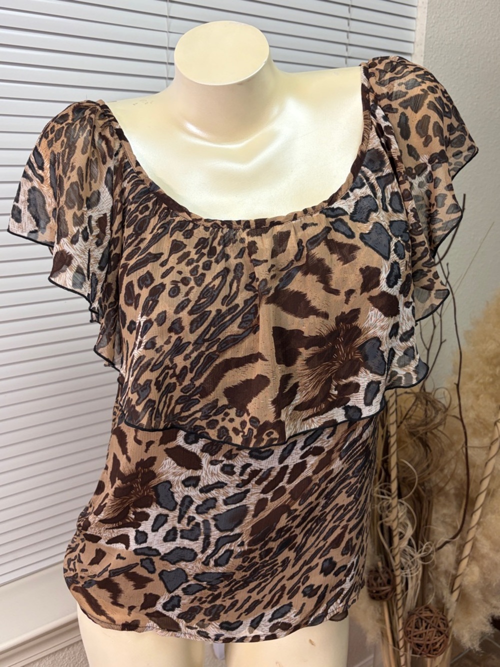 L8teR Leopard-Print Flutter Sleeve Blouse - Brown/Tan/Black